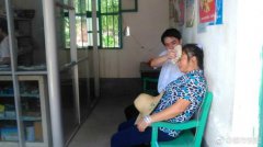 儿子为农村父母买空调妈妈担心被盗 将室外机搬屋里中暑住院