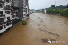 湖南：邵阳 绥宁 再遇涝道路积水严重 部分乡镇出现特大暴雨