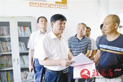 河南：驻马店市委书记余学友在中心城区周边乡镇督导检查创文攻坚