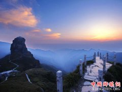 <b>贵州：避暑旅游火了 乡村旅游促百姓富</b>