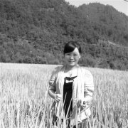 <b>杭州：下姜村从穷山沟到富丽新农村</b>