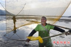 <b>“渔模”江连水：光影中走上致富路</b>