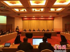 <b>农业部副部长：坚决打击非法越界捕捞渔船</b>