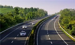 <b>355公里乡村路成功美颜 美丽乡村公路建设惠民生</b>