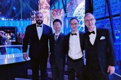 <b>美国两华人获“科学第一巨奖” 系北大同学</b>