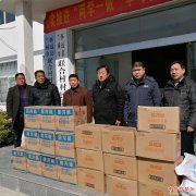 <b>中央储备粮蚌埠直属库到联合村慰问贫困户</b>