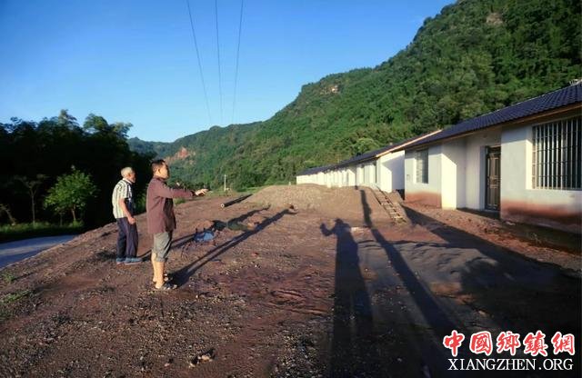 泸州：合江扶贫攻坚歌一曲，唱得巴适