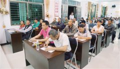 <b>海南：扶贫夜校，从“富头脑”到“富口袋”</b>
