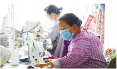 <b>河北邯郸市“乡村微工厂”带来增收新门路</b>