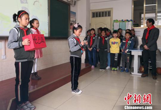 兰州推一体化办学缓解“大班额”“择校热”等问题