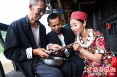 <b>杨昌兰：贵州大山里的女银匠</b>