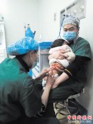 <b>援藏医生成功完成理塘首例最小患儿麻醉</b>