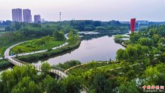 <b>河北枣强：废弃污水坑塘变身生态公园</b>
