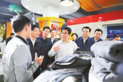 林铎率团在临夏州开展脱贫攻坚观摩拉练活动
