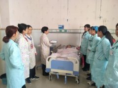 <b>三部门联合出招 破解贫困人口“看病贵”难题</b>