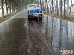 安徽古城镇强化保洁乡道净