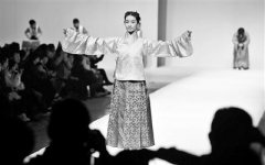 北京80多套新款校服亮相 明年将定工艺标准