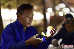 “鸭司令”的养殖致富梦