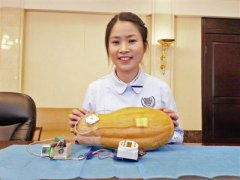 <b>成都护士发明“变形金刚”治疗伤口</b>