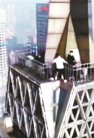 点击进入下一页