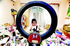 一场直播带动销售额数百万元 网红经济催生超级流量