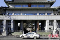 <b>最高检检察长：扫黑除恶的一大难点就是“破伞”</b>