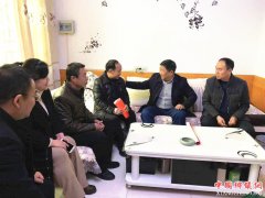 陕西渭南市民政局副局长李天民来杏林镇慰问退伍军人