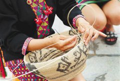 海南：深挖民族手工艺资源——承接传统 谋求创新