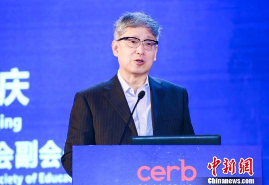 今秋高中使用新教材专家称重核心素养涉四方面