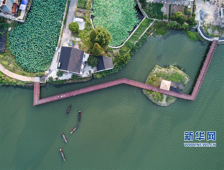 （美丽中国）（9）水上景观栈道扮靓江南水乡古镇