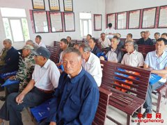 安徽和县香泉镇：农村三老献余热 扫黑除恶在行动