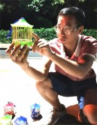 <b>郯城：90后大学生让蝈蝈“触电”赚钱</b>