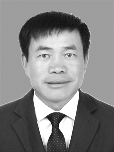 张玉滚:愿做十八弯山路上的一轮明月 张玉滚:愿做十八弯山路上的一轮明月