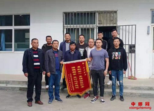 安徽省凤阳县三家企业捐资120万元为大庙镇邬岗村修建村庄道路