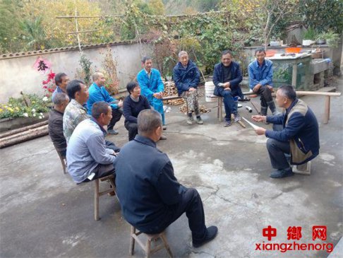 <b>安徽省棠溪镇双合村开展宣讲十九届四中全会精神党日活动</b>