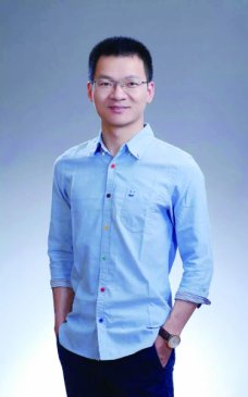 武汉数学老师一年内坐拥百万“学习粉”