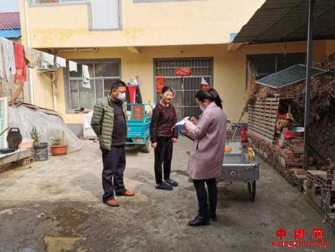 <b>安徽：战贫、战“役”一线的“她”</b>