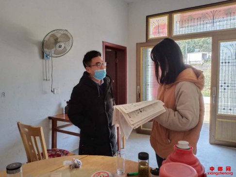 <b>安徽省青阳县杜村初中：线上双师有效教学线下走访重点辅导</b>