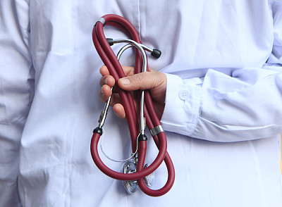 <b>我国互联网诊疗服务加速发展</b>