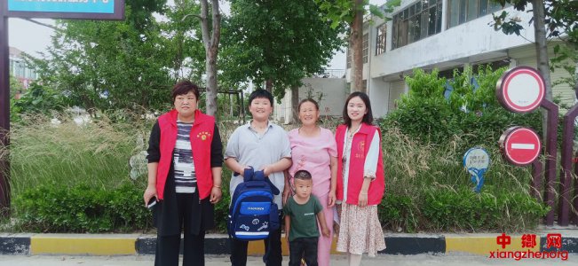 <b>安徽省西二铺乡“庆六一，送温暖”慰问贫困儿童</b>