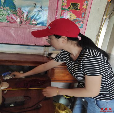 <b>安徽：秋江街道驻驾村为贫困户开展“五净一规范”活动</b>