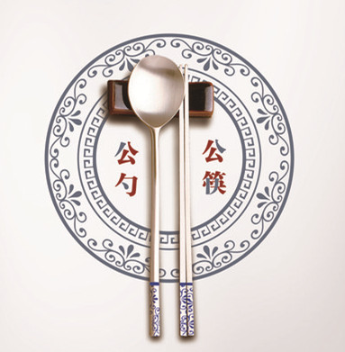<b>进入地方立法的“公筷公勺”离消费者还有多远？</b>