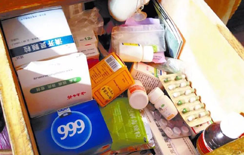 <b>家庭药品浪费亟待有力遏制</b>