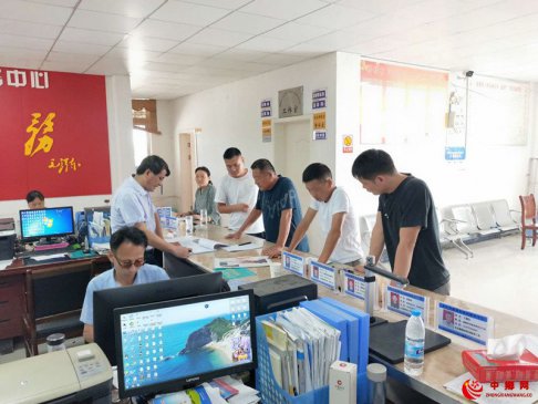 <b>安徽阜阳颍东区枣庄镇“三公开”打造阳光民生工程</b>