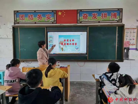 珍爱生命预防溺水 桃园镇明德小学在行动