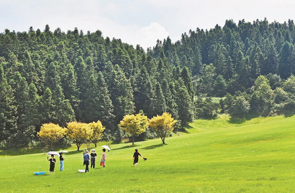 高山生态旅游 助力乡村振兴