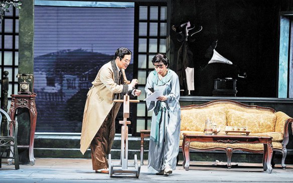 2021版《雾重庆》首次进京演出