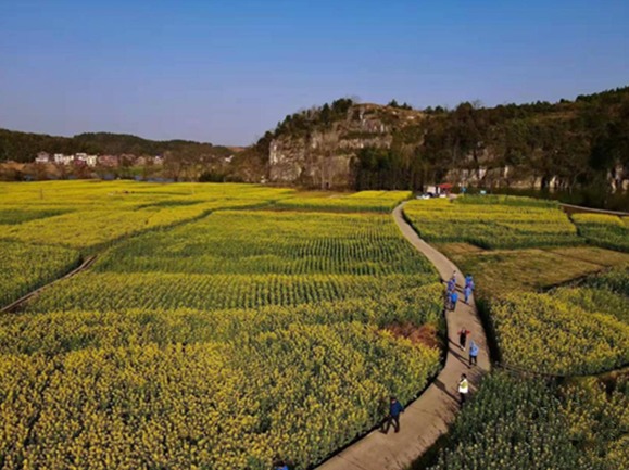 湖南邵阳易洋村：抓好本土特色 建设美丽乡村