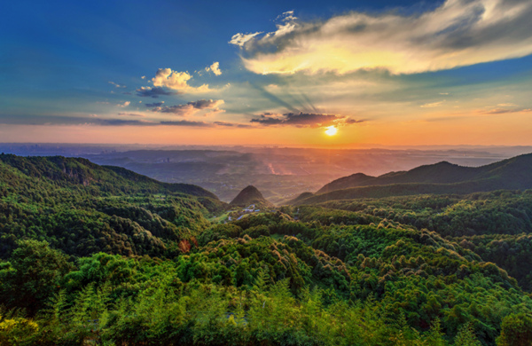 玉峰山。渝北区文旅委供图