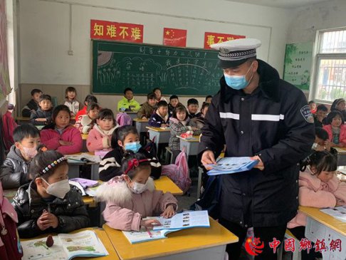 安徽埇桥区桃园镇：开学第一课 安全伴“童”行